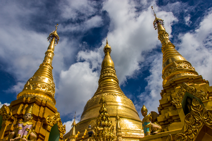 Shwedagon by day. So big.... need a wide angle lens.