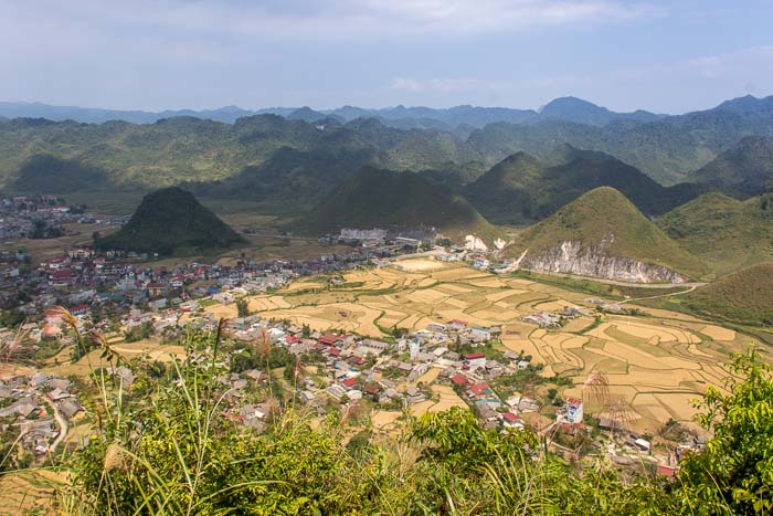 View from the top of Heaven's Gate pass